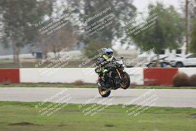 media/Nov-30-2025-TrackDaz (Sun) [[d8b22663df]]/Around the Pits/